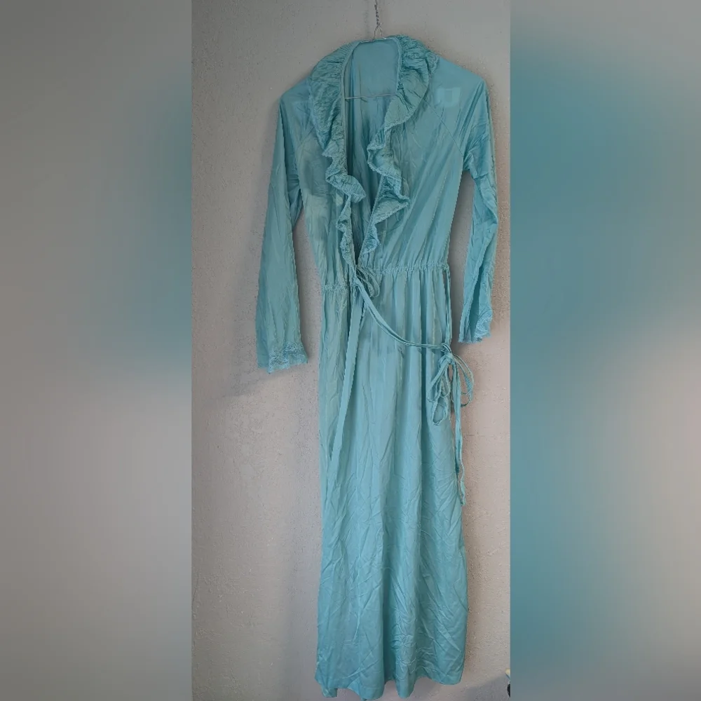 Julie Two Vtg Teal Aqua Ruffled Housecoat Robe S Pockets Lace 80s 90s Coquette